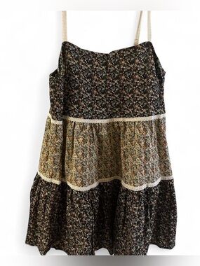 Cider Black and Tan Floral Tiered Dress